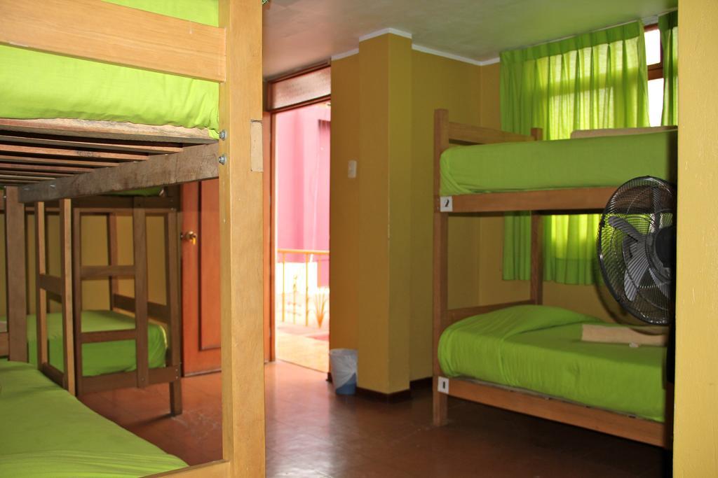 The House Project Backpackers Lima Quarto foto