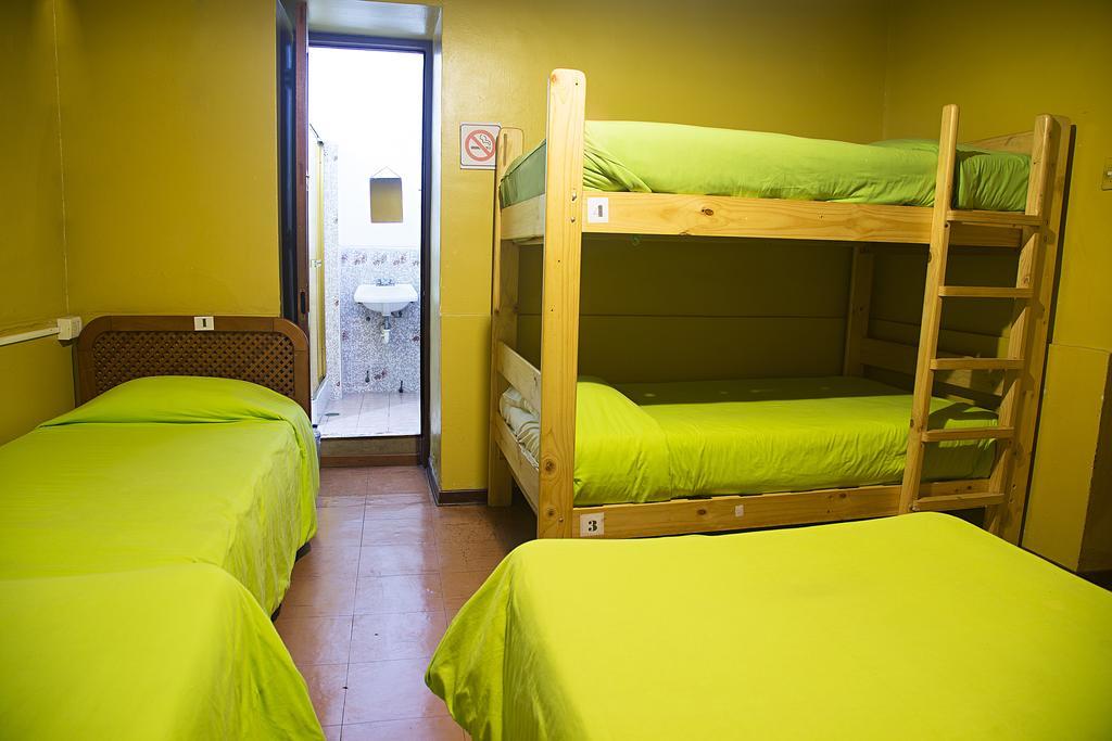 The House Project Backpackers Lima Quarto foto